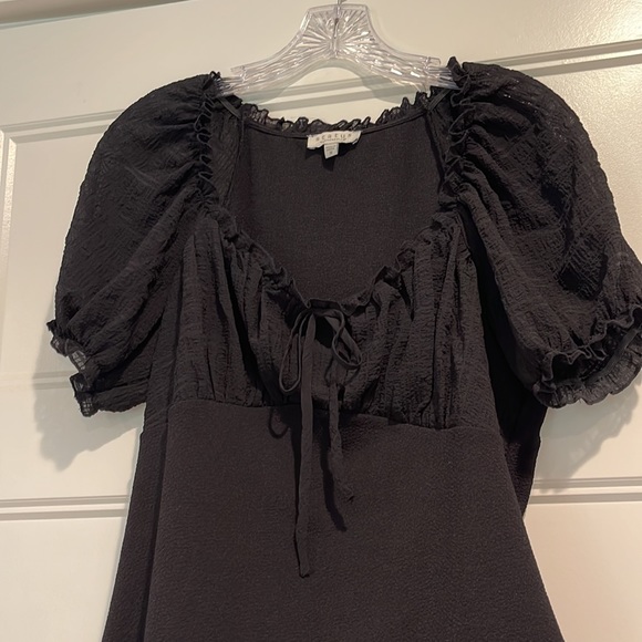 Status by Chenault Plaid Overlay Bodice Top Medium Black - Picture 8 of 13